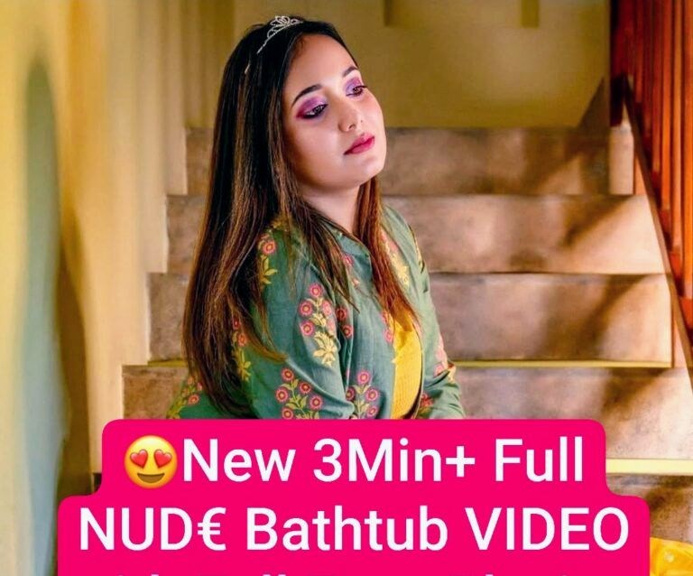 Desi girl huge boobs bath tub taking bath 3 min+ nude video