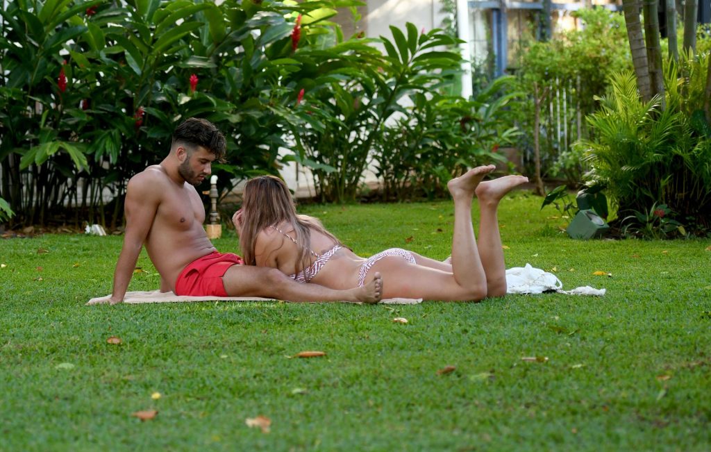 Charlotte-Crosby-Sexy-upskirt-STARS-com-13