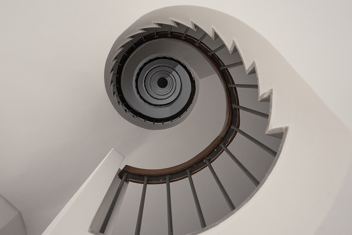 white-spiral-stairs.jpg