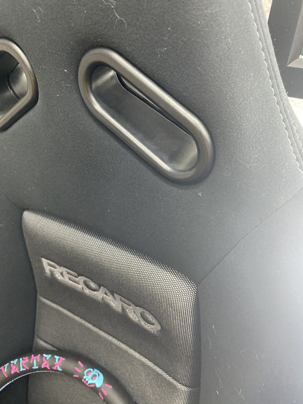 7C228FDD-440B-4227-83F6-28DFDCFB4886