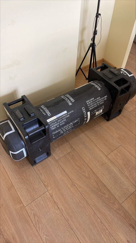 70013379-5CDD-400D-9BE9-AF9EA16224F5