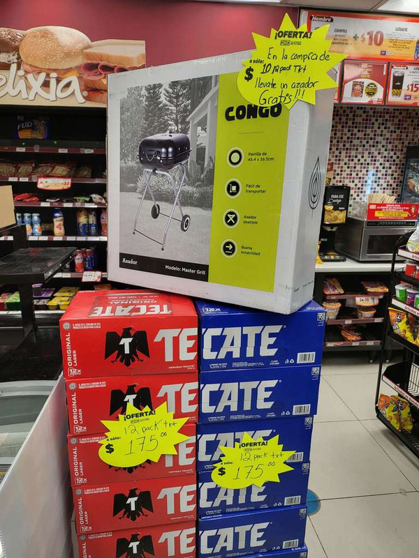 Oxxo compra 10 cajas de 12 pack Tecate y asador Master Grill gratis