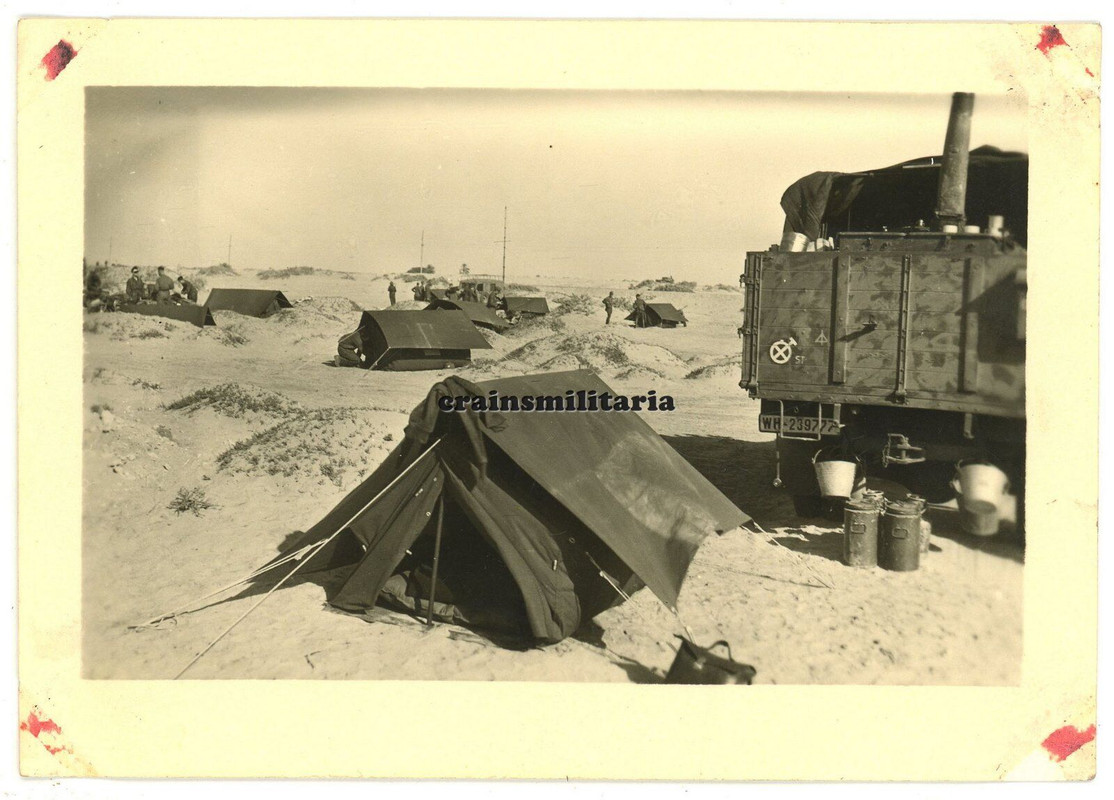 Orig. Foto DAK Feldküche Lkw mit Tarn Camo bei Biwak in Afrika Zeltbahn
