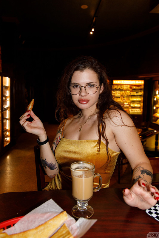 full_012_11495612307498