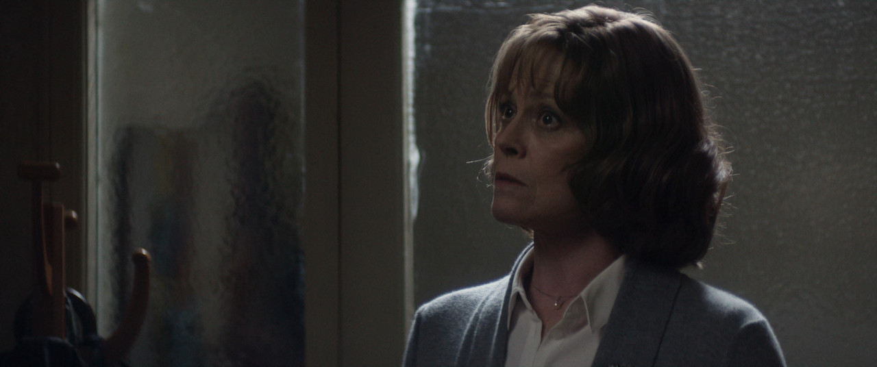 A.Monster.Calls.2016.1080p.BluRay.x265.HEVC.10Bi