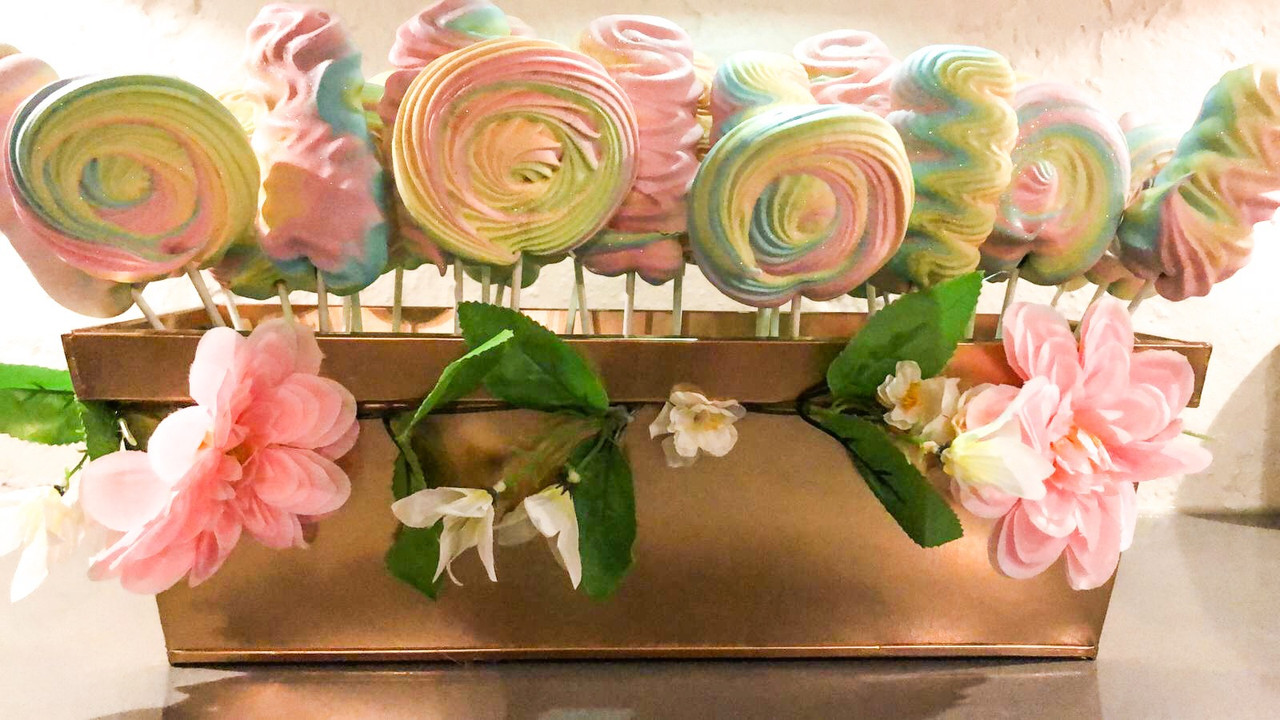 EFAB4837-3B12-4345-BDEE-0A7A6B2E0742