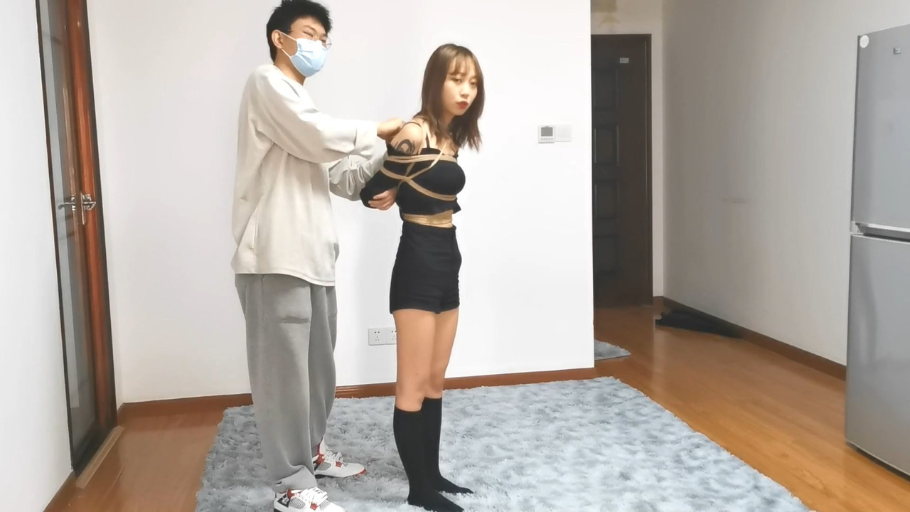 奥特曼 新妹子宝妹捆绑体验.mp4_20210501_081534.020