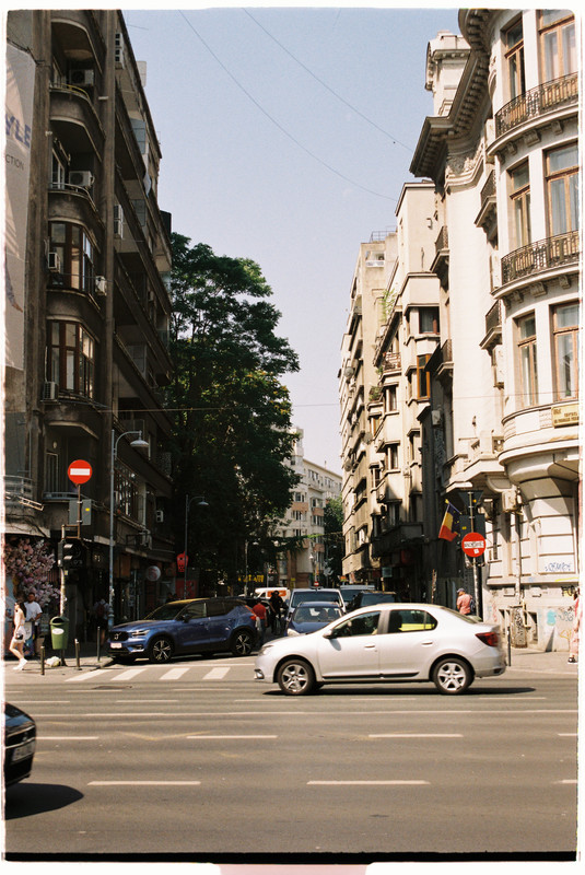 R1-09355-025-A.jpg