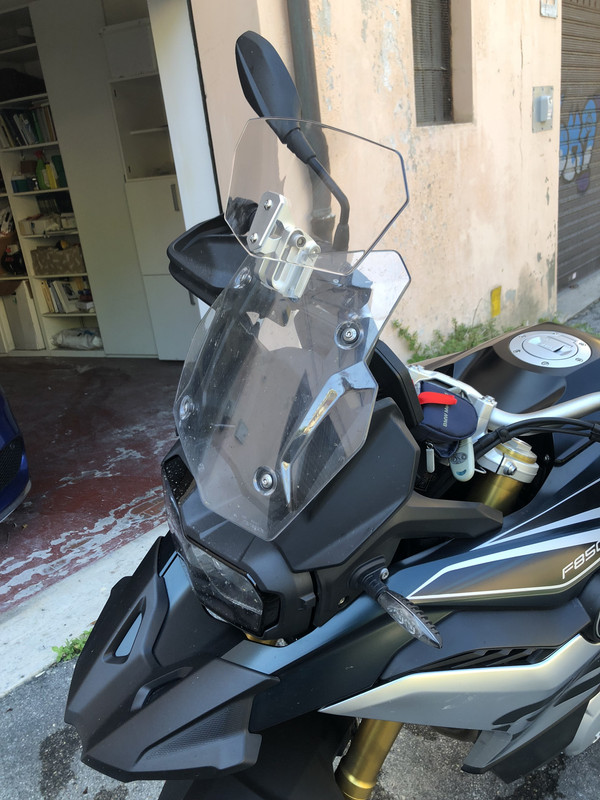 AE960D50-D1CA-40A3-A2C2-B6CA2B1F4E1F