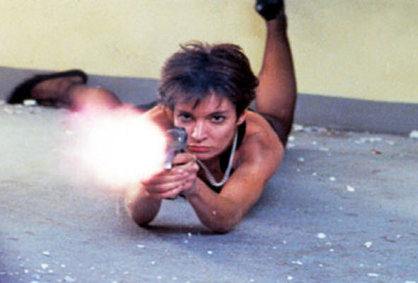 http://vukovar-vu.com/images/galerija/21._ANNE_PARILLAUD,_LA_FEMME_NIKITA_%281990%29.jpg