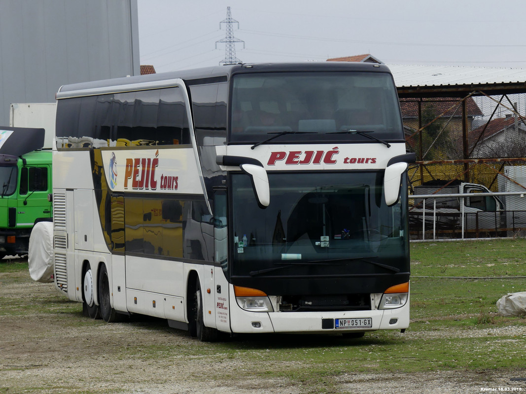 P1010064