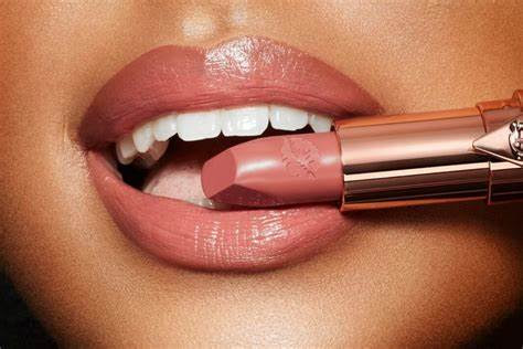 Top 10 Lipstick Shades For Women With Dusky Skin