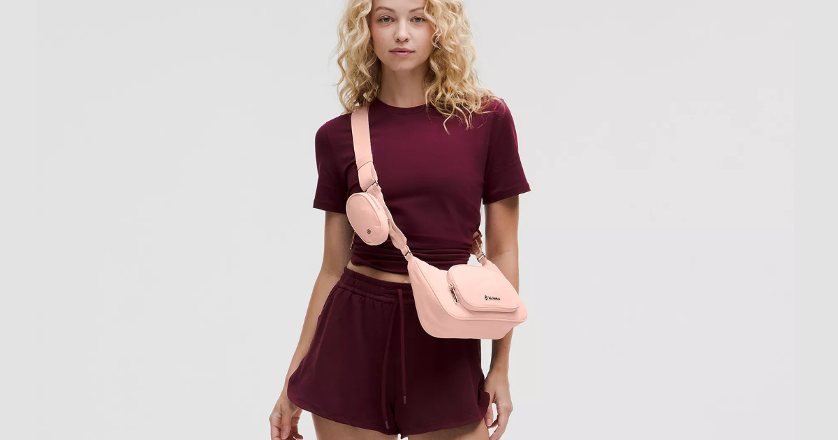 Lululemon Crossbody Bag with Nano Pouch: Over 50% Off – Only ! Lululemon Crossbody Bag with Nano Pouch: Over 50% Off – Only !