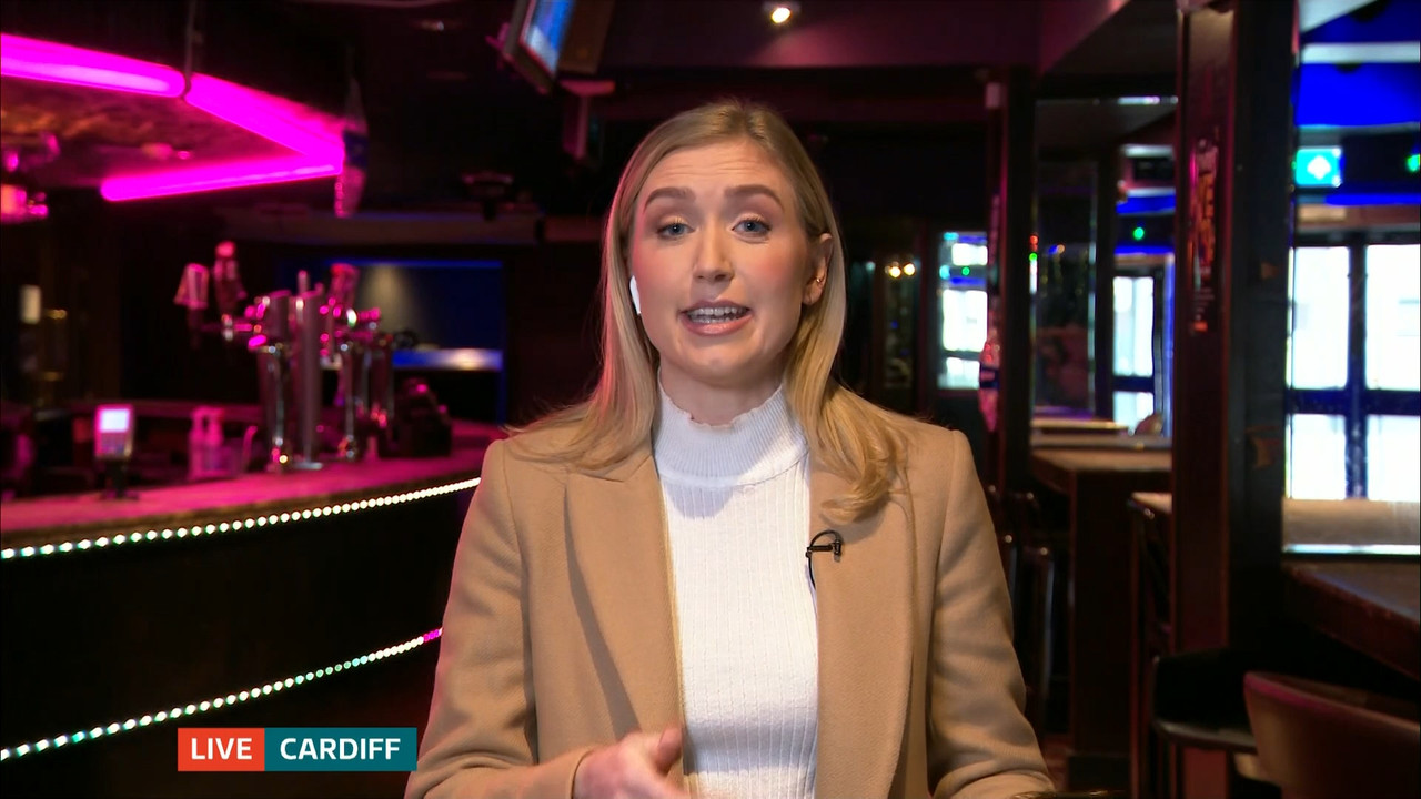 ITV Lunchtime News_20211217_13301355.ts_snapshot_12.44.787