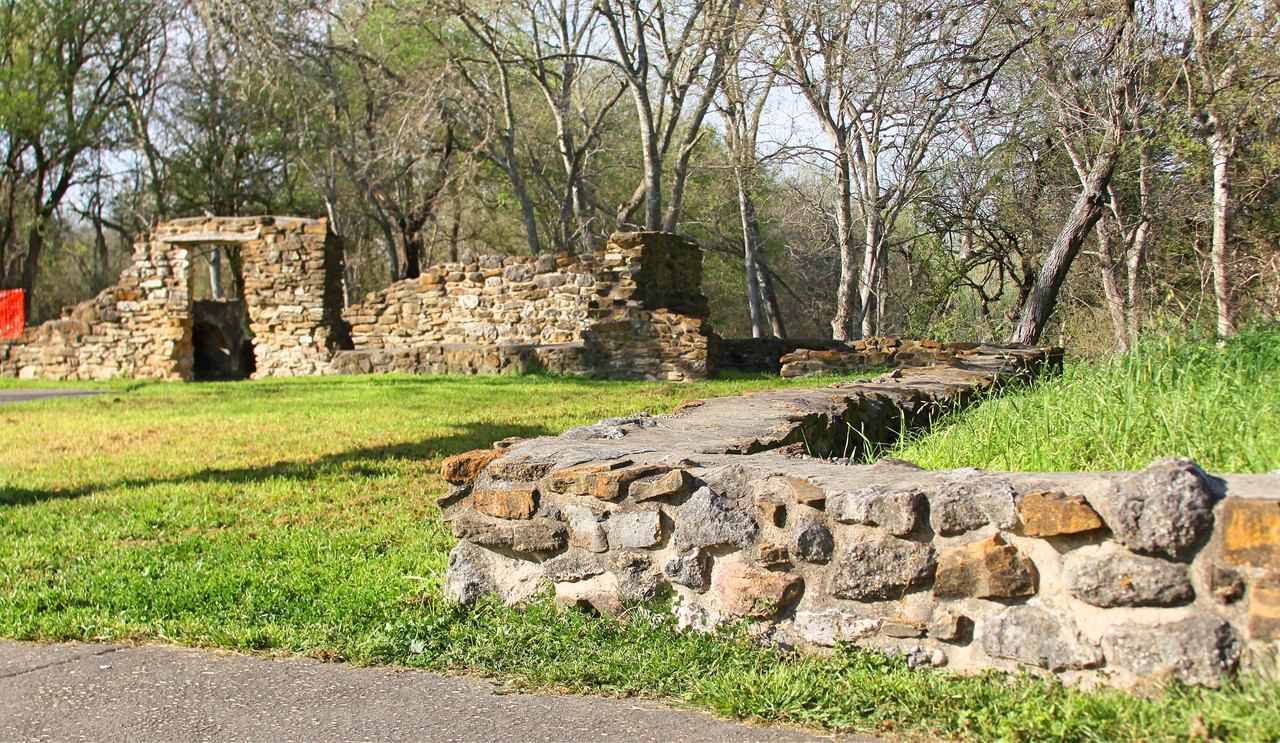 IMAGE: https://i.postimg.cc/kGPdnzTm/Mission-Espada-ruins-house-1.jpg
