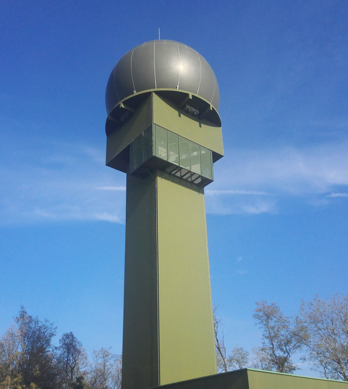 le-radar-du-mont-thou-a-ete-demantele-et-remplace-par-un-radar-nouvelle-generation-gm-406-photo-comm.jpg