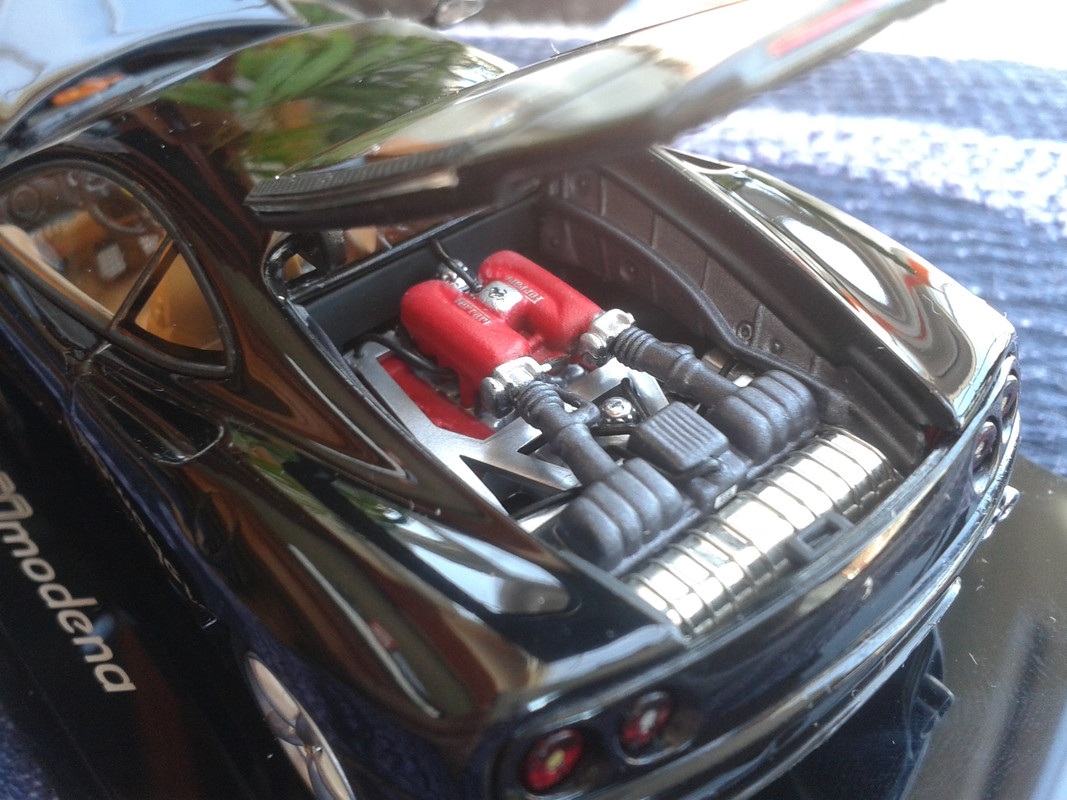 1999 Ferrari 360 Modena (Kyosho) (14)