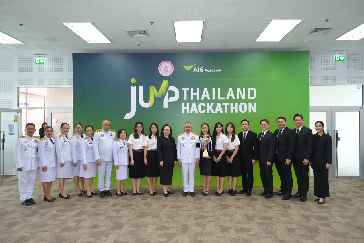 260316-Pic-AIS-Academy-r-wmk-bk-ra-thrwng-phm-c-dph-th-mxbth-wy-rang-w-l-phra-rach-than‡-01