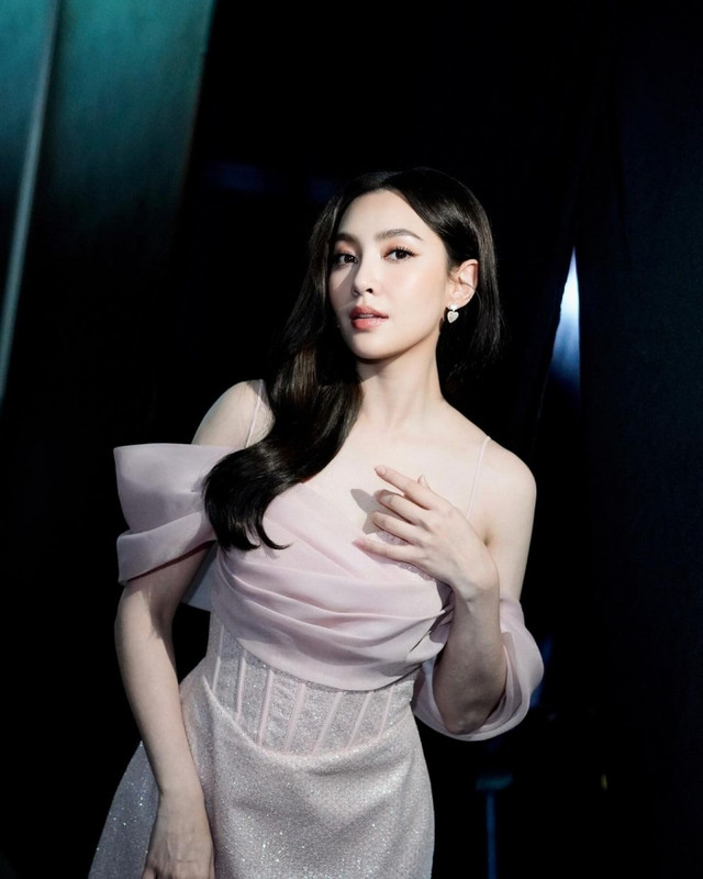 เบลล่าSnapinsta.app_449458137_839239180979812_8476108007231200224_n_1024