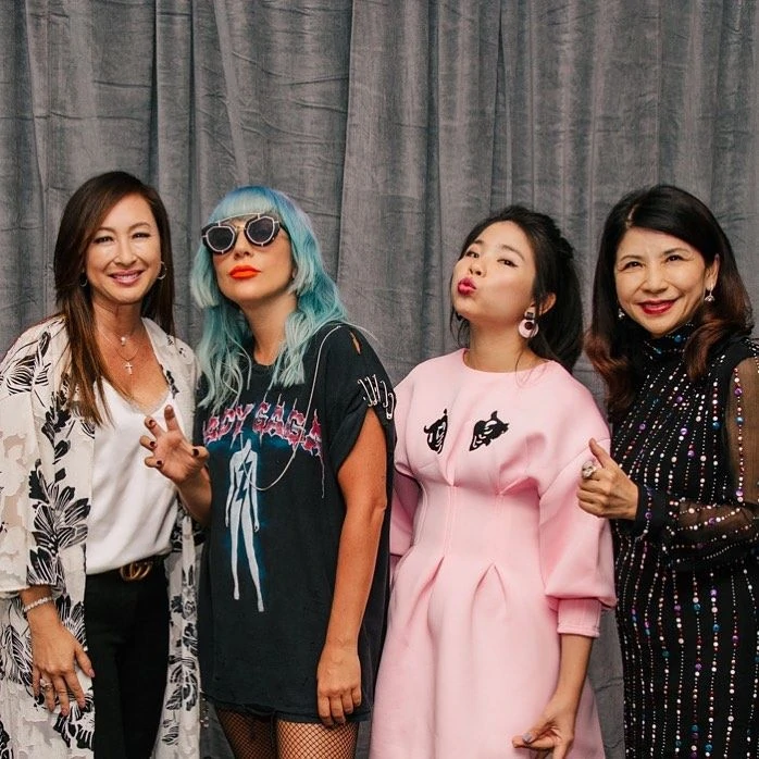 5-20-19-Backstage-at-Amway-60th-Annivers
