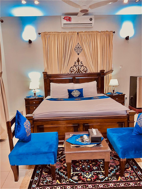 Room 1