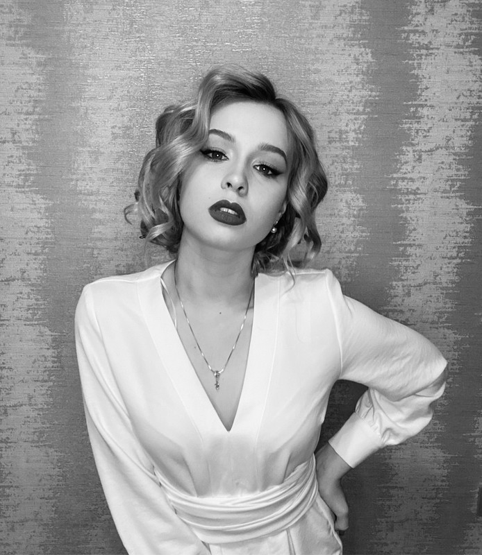 BBB1B7B8-9B9E-4732-A2DE-68079F0B991E