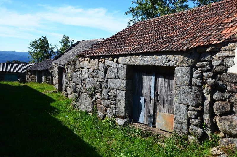 PUXEDO-28 Y 29-5-2024 - Galicia y sus pueblos - 2017/2024 (42)