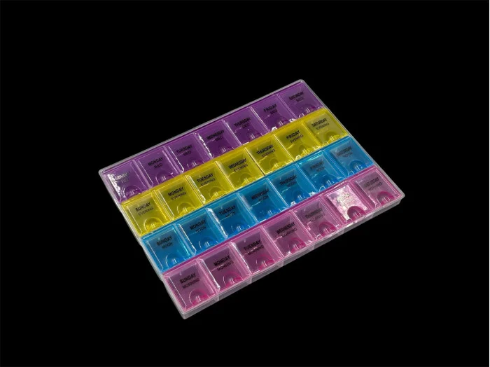 Пластикові органайзери: стильний порядок для дому та офісу