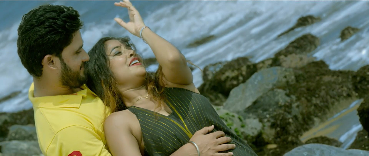 Pyar Hi Pyar 2021.1080p.AMZN.mkv_snapshot_16.44_[2021.07.09_16.47.37]