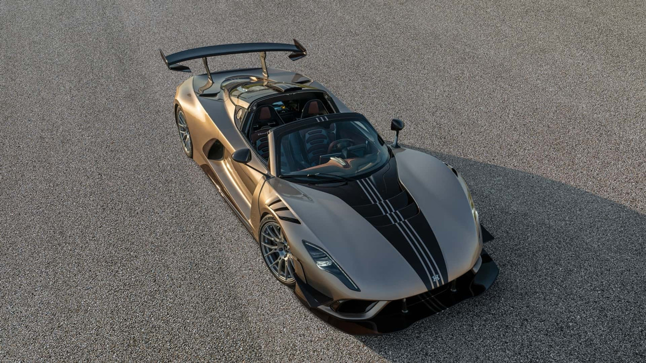 hennessey-venom-f5-revolution-lf.jpg
