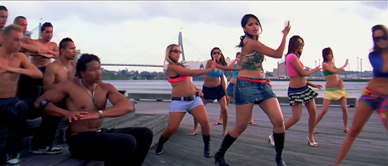 Anushka Shetty Title 4K Song from Okka Magadu2025-04-24 18-37-30-050-218