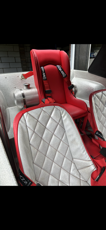 6D146145-9B7F-43B0-B1D6-4E36E2A05F5C