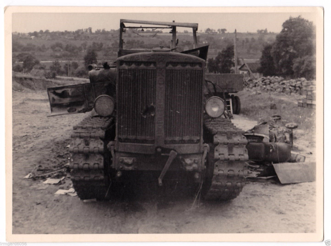 russische Zugmaschine-zerstört-WH-ww2-1