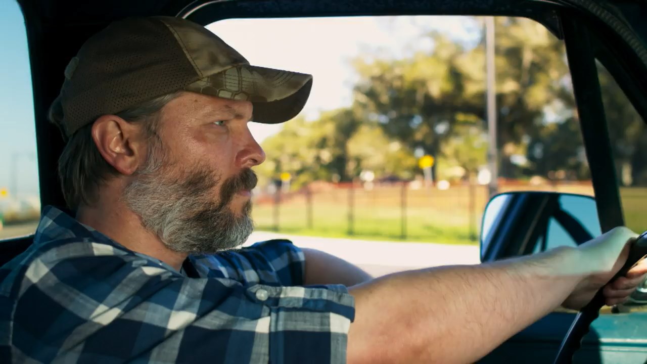 Mississippi River Sharks 2017 WebRip [Hindi + Tamil + English] 480p, 720p ESub Screenshot