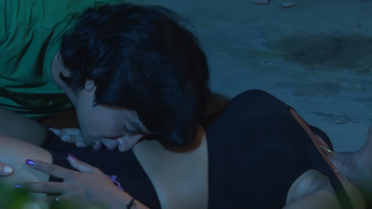 Roopa in Forest.mp4_snapshot_04.36_[2021.06.02_12.58.18]