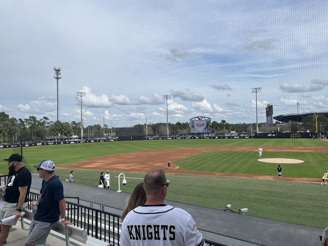 12312284-DA9F-44AA-8ECF-944FE28762C9