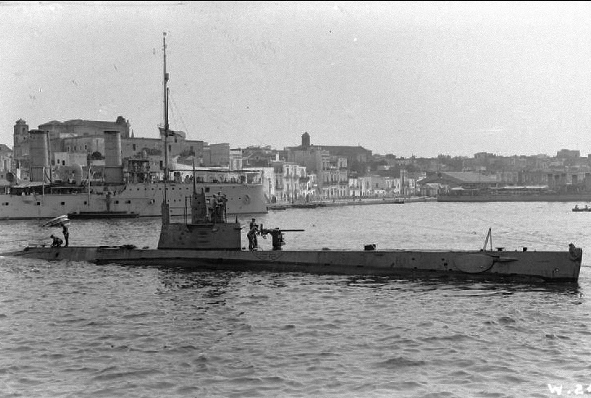 H.4  в Бриндизи 1916