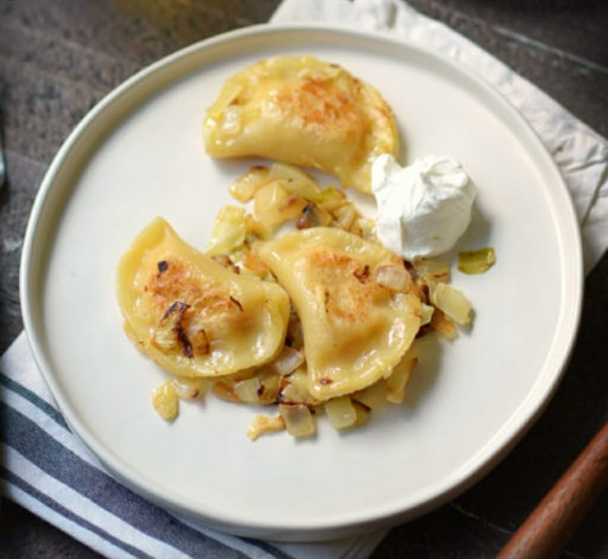 pierogi-and-casbbagerolls.jpg