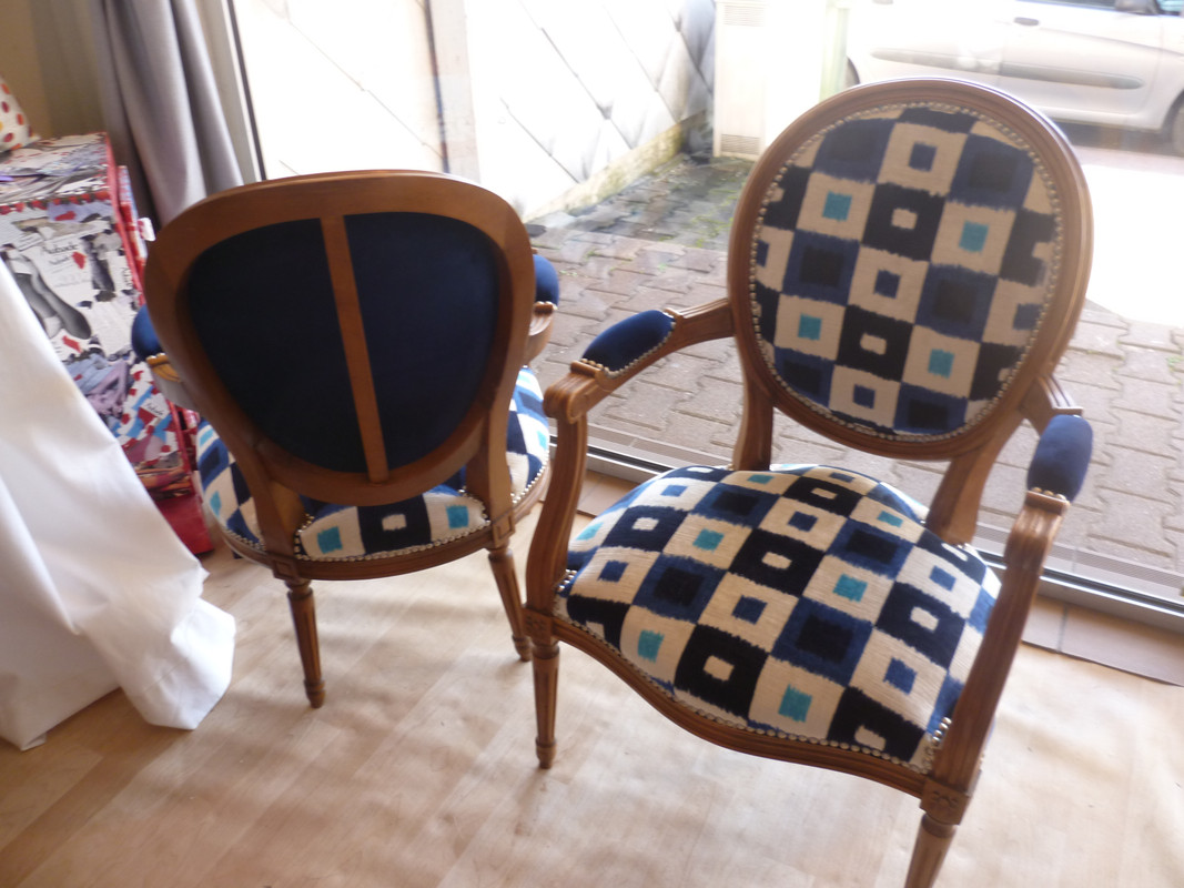 Siège rénovée de tapissier décorateur