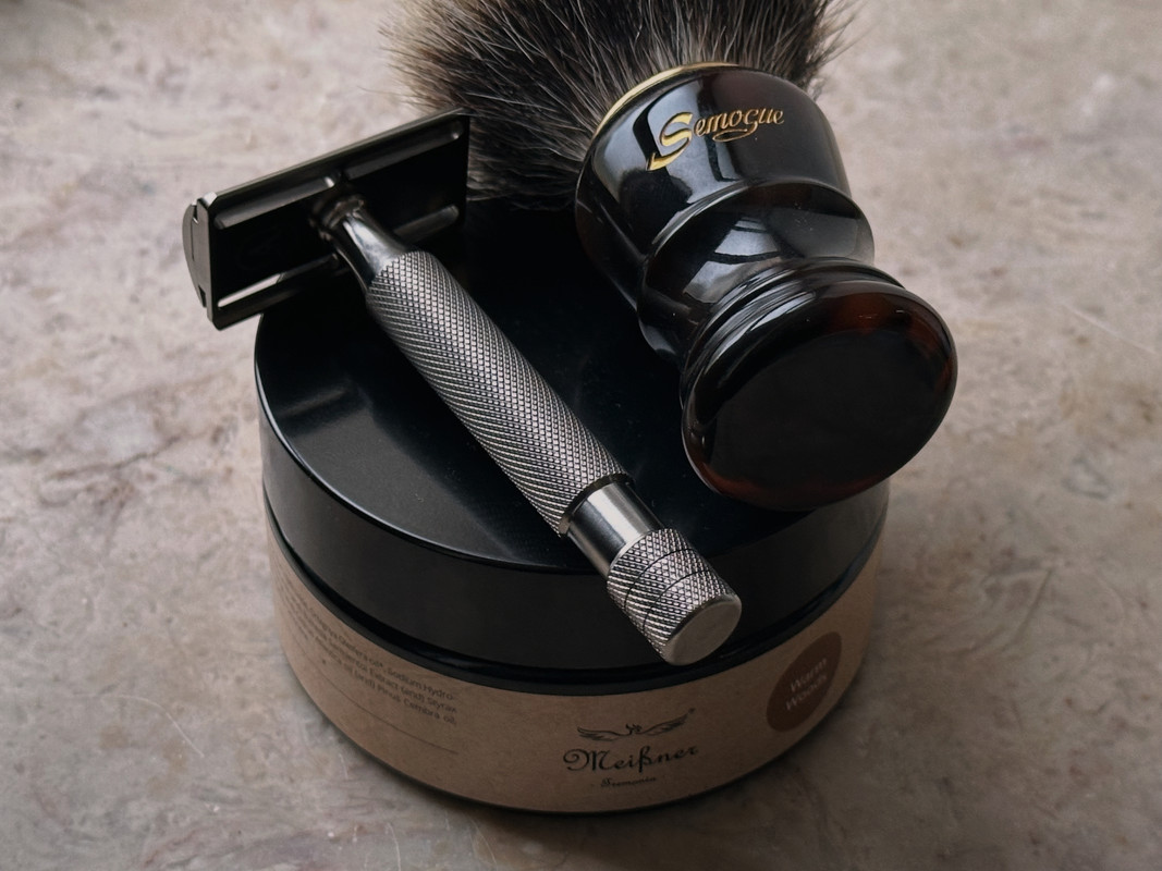 02A7CB37-7EDE-40F0-BF0D-4751B3BFD22E