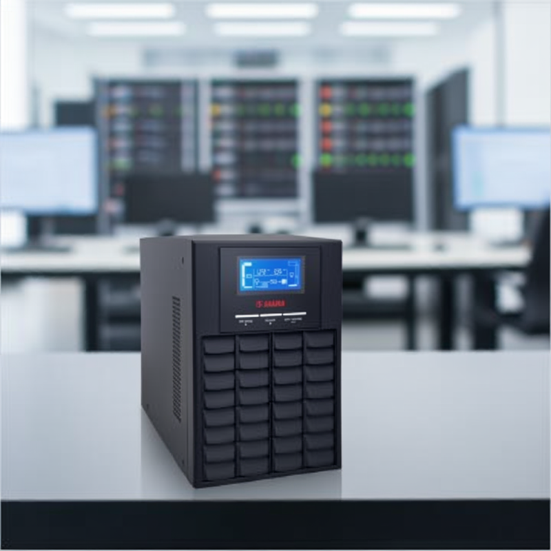 Painel traseiro do Nobreak TS Shara Senno VT com 8 tomadas