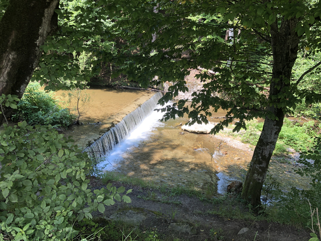 C9585355-CBE7-4C56-B02A-9D7E83D6D744