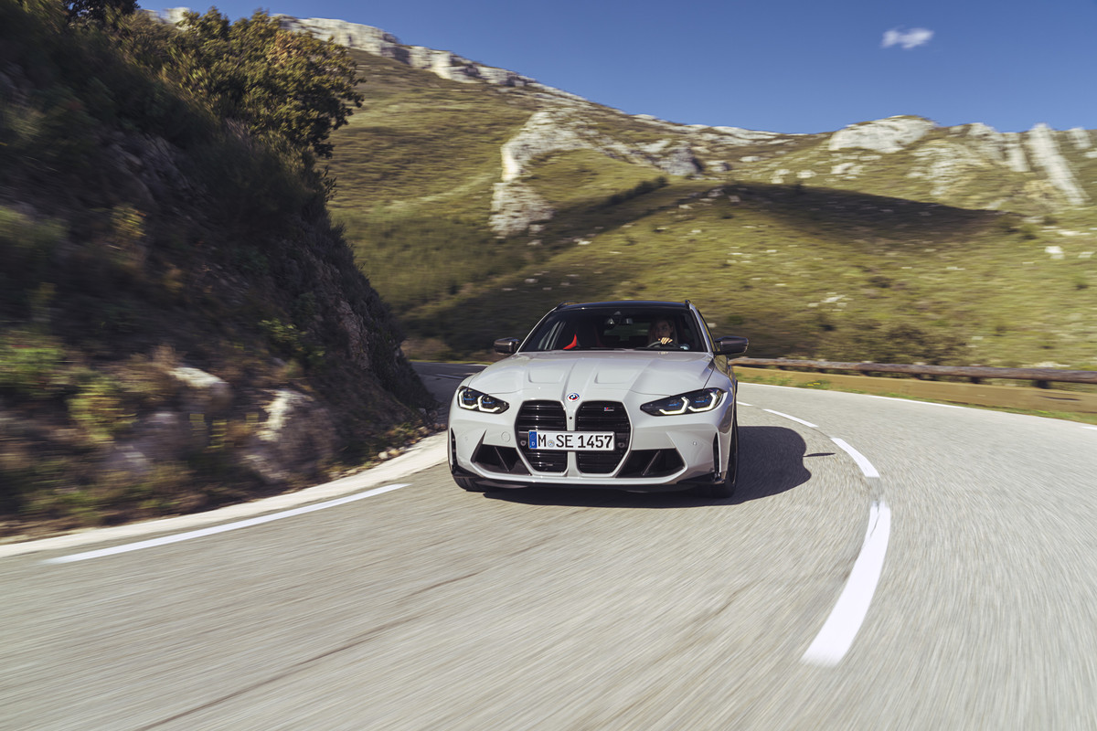P90468226_highRes_the-first-ever-bmw-m