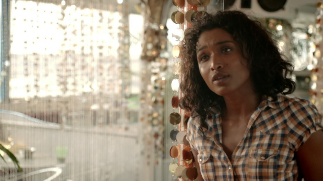Death.in.Paradise.S02E05.1080p.NF.WEB-DL.DDP2.0.x264-NTb[SS]41