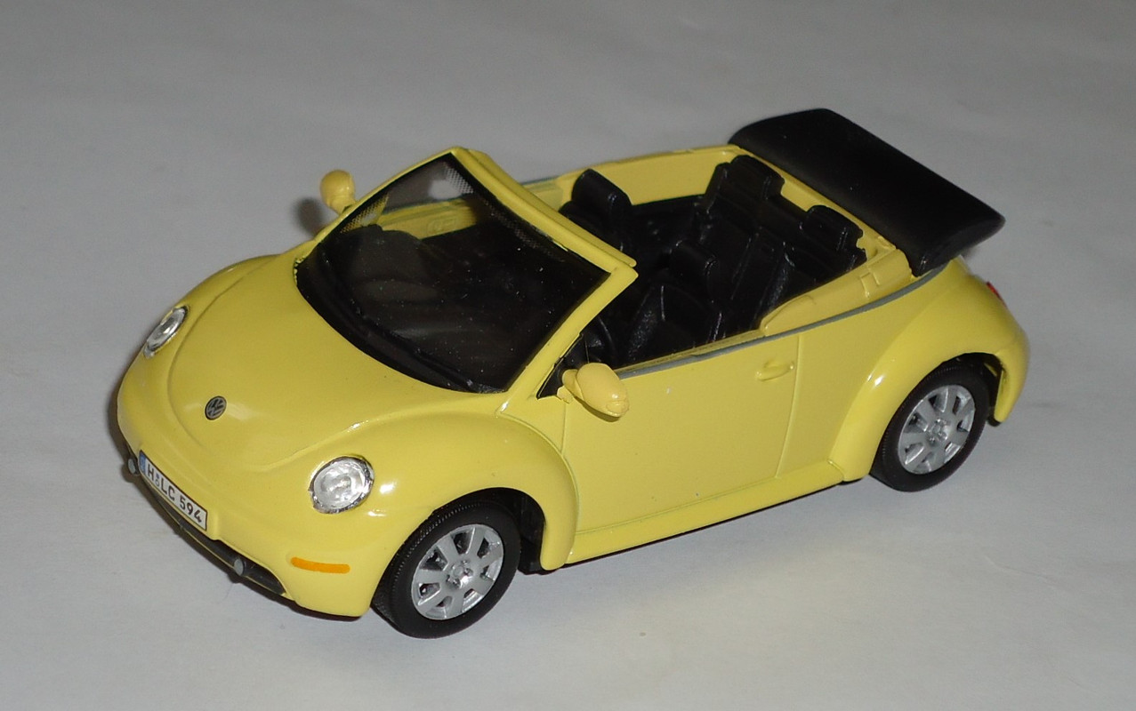 Volkswagen-New Beetle Cabriolet
