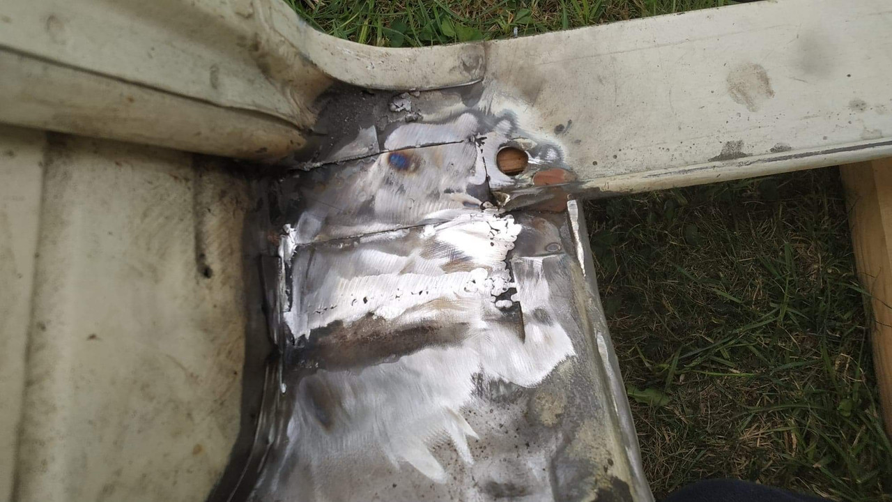 2FA8E7C7-3B19-4AE4-A4FD-9E97CAB6DD88