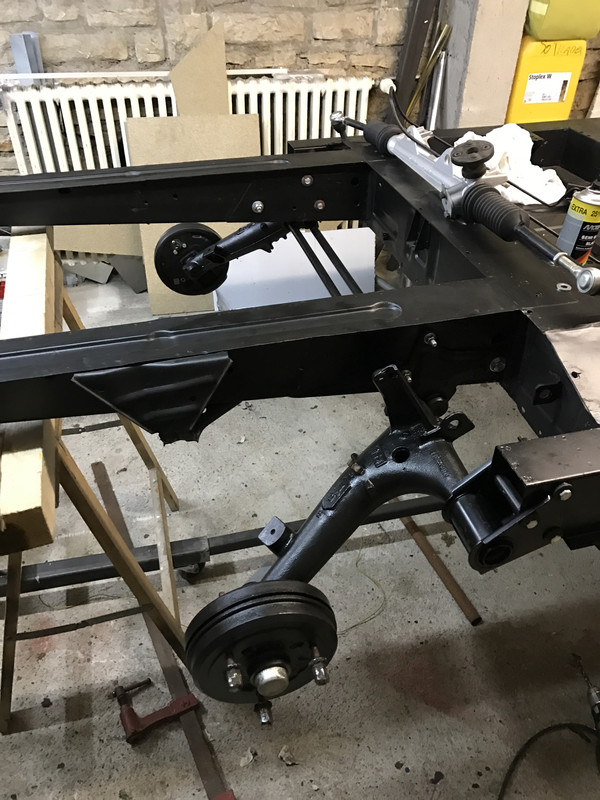 Restauration 4L (1065)