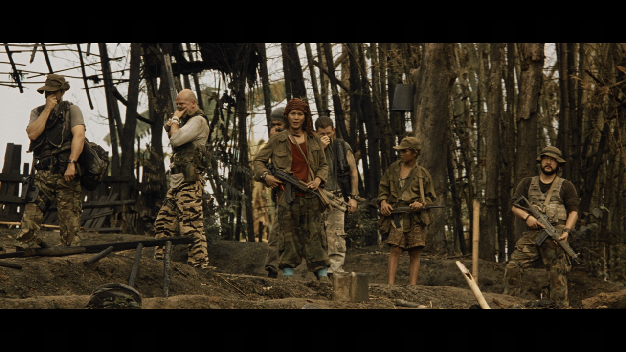 Rambo.2008.2160p.UHD.BDRemux.TrueHD.Atmos.HDR.DoVi.by.DVT.mkv_snapshot_00.44.34_[2022.08.02_20.52.36