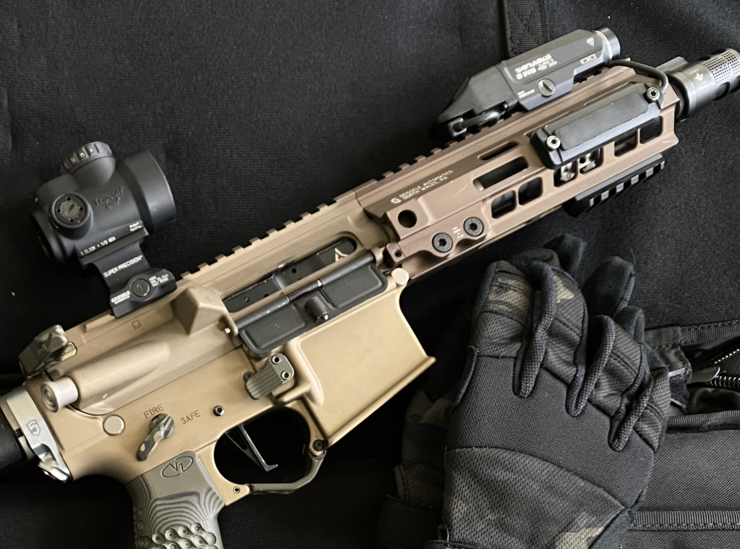 23467332-ECFD-4257-B504-536014EFCC6A