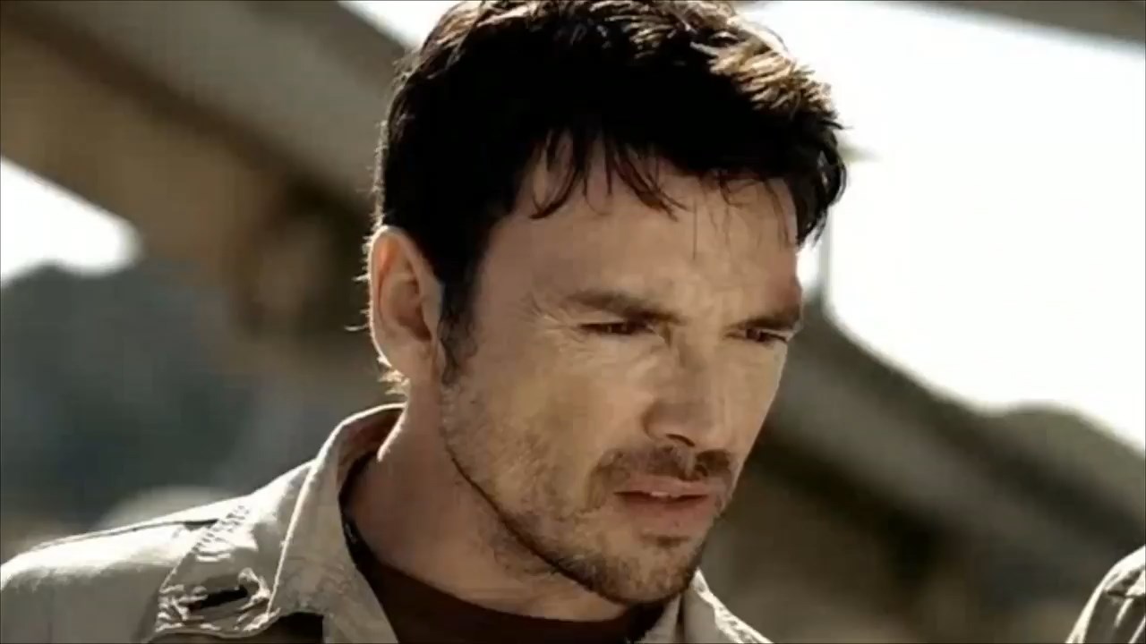 Sand Serpents 2009 WebRip [Hindi + Tamil] 480p, 720p Screenshot